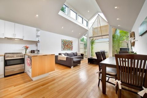 Port Melbourn Cottage - Stay Innercity - Tourism Canberra 2