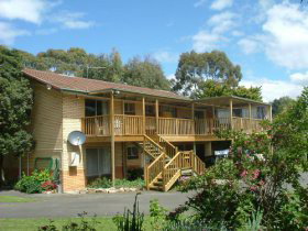 THE 2C'S BED AND BREAKFAST - Tourism Canberra 0