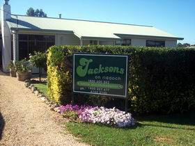 Jacksons On Riddoch - Tourism Canberra 0