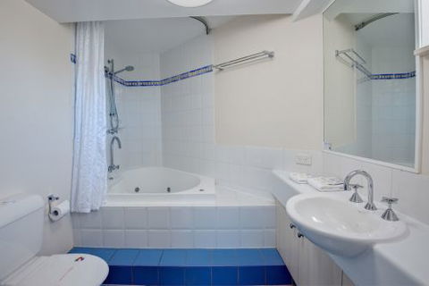 Nautilus Mooloolaba - Tourism Canberra 7