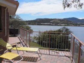Derwent Retreat - Tourism Canberra 0