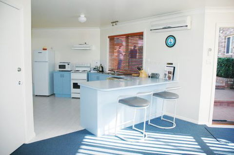 Captain's Quarters - Tourism Canberra 5