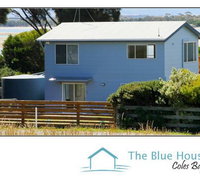 The Blue House Coles Bay - Tourism Canberra