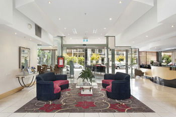 Melbourne Metropole Central - Tourism Canberra 5