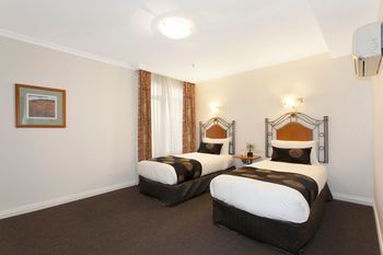 Melbourne Metropole Central - Tourism Canberra 10