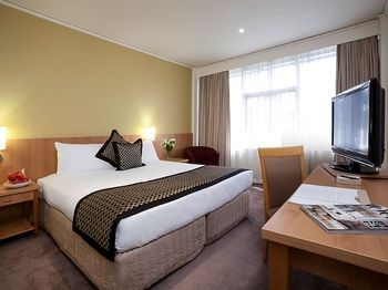 Mercure North Melbourne - Tourism Canberra 1