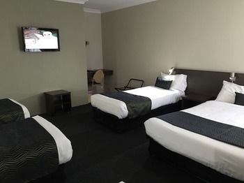 Country Comfort Hunts Liverpool - Tourism Canberra 15