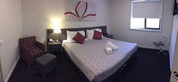 Country Comfort Hunts Liverpool - Tourism Canberra 34