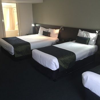 Country Comfort Hunts Liverpool - Tourism Canberra 63
