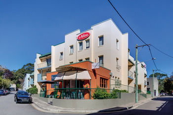Adina Apartment Hotel Chippendale - Tourism Canberra 5