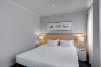 Adina Apartment Hotel Chippendale - Tourism Canberra 9