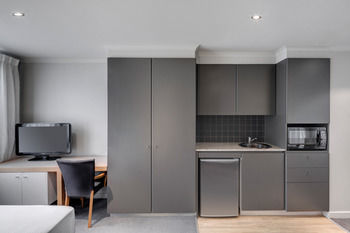 Adina Apartment Hotel Chippendale - Tourism Canberra 15