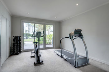 Adina Apartment Hotel Chippendale - Tourism Canberra 24