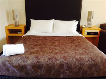 Sandown Regency - Tourism Canberra 2