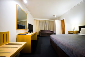 Sandown Regency - Tourism Canberra 15