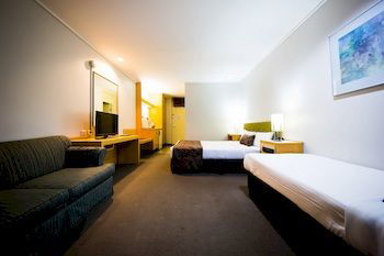 Sandown Regency - Tourism Canberra 23