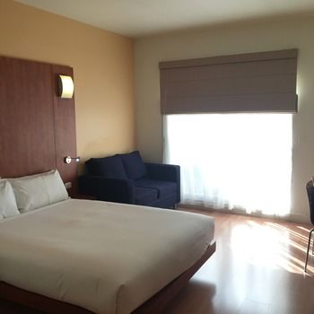 Ramada Encore Dandenong - Tourism Canberra 15