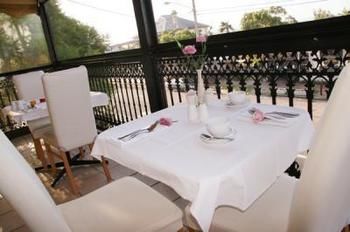 The Bronte Boutique Hotel - Tourism Canberra 1