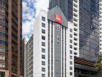 Ibis Melbourne Hotel And Apartments - Tourism Canberra 34