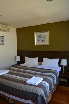 YTI Garden Hotel - Tourism Canberra 3