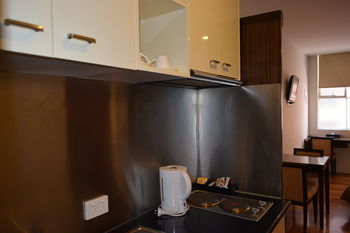 YTI Garden Hotel - Tourism Canberra 8