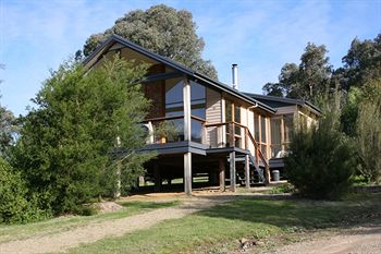 Yering Gorge Cottages By The Eastern Golf Club - Tourism Canberra 0