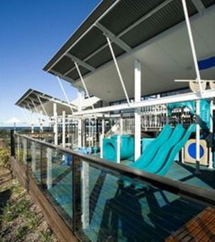 Caves Beachside Hotel - Tourism Canberra 10