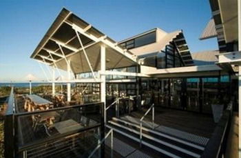 Caves Beachside Hotel - Tourism Canberra 52