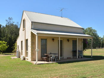 Madigan Wine Country Cottages - Tourism Canberra 28