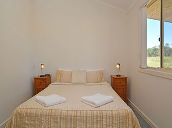 Madigan Wine Country Cottages - Tourism Canberra 29