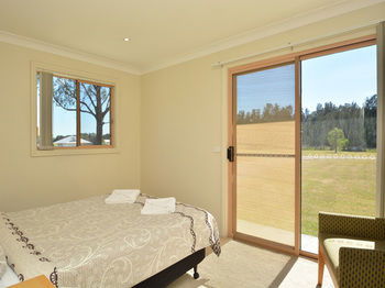 Madigan Wine Country Cottages - Tourism Canberra 30