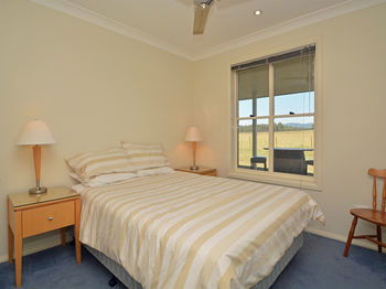 Madigan Wine Country Cottages - Tourism Canberra 32
