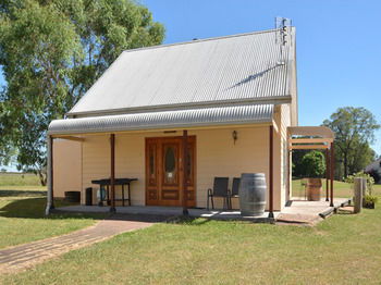Madigan Wine Country Cottages - Tourism Canberra 36