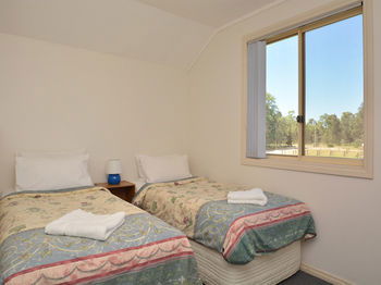 Madigan Wine Country Cottages - Tourism Canberra 43