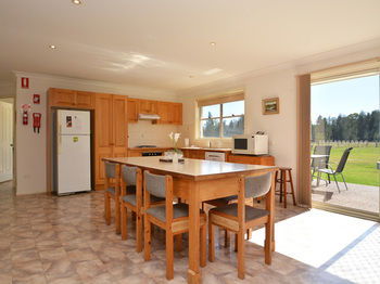 Madigan Wine Country Cottages - Tourism Canberra 67