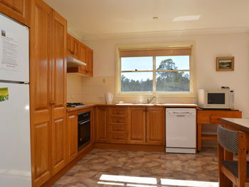 Madigan Wine Country Cottages - Tourism Canberra 69