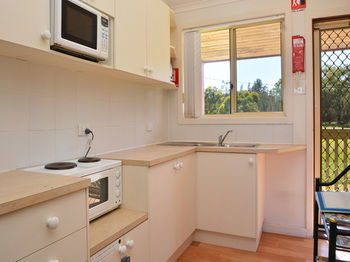 Madigan Wine Country Cottages - Tourism Canberra 73