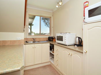 Madigan Wine Country Cottages - Tourism Canberra 74