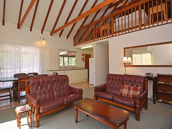 Madigan Wine Country Cottages - Tourism Canberra 79