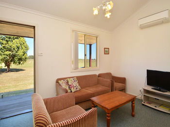 Madigan Wine Country Cottages - Tourism Canberra 85
