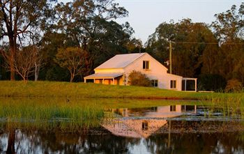Madigan Wine Country Cottages - Tourism Canberra 18
