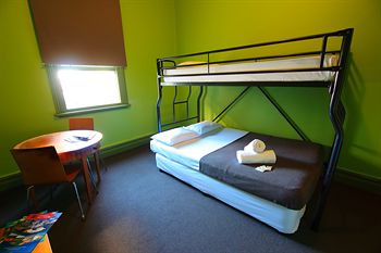 Sydney Central Inn - Hostel - Tourism Canberra 7
