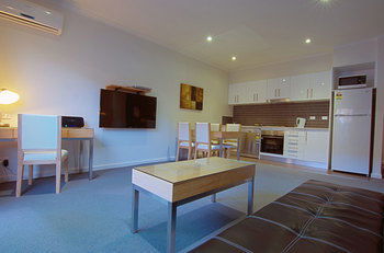 Buckingham International Serviced Apartments - Tourism Canberra 13