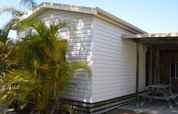 Gateway Lifestyle Lorikeet - Tourism Canberra 7