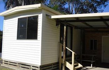Gateway Lifestyle Lorikeet - Tourism Canberra 10