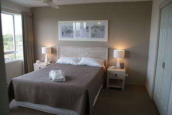 Beachside Resort - Kawana Waters - Tourism Canberra 9