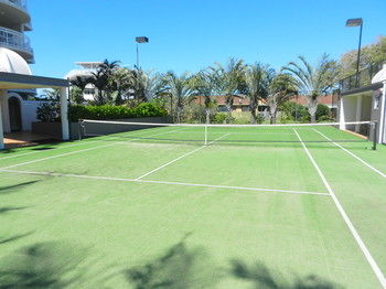 Beachside Resort - Kawana Waters - Tourism Canberra 22