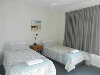 Beachside Resort - Kawana Waters - Tourism Canberra 29