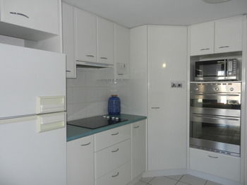 Beachside Resort - Kawana Waters - Tourism Canberra 30