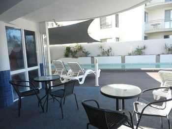 Beachside Resort - Kawana Waters - Tourism Canberra 55